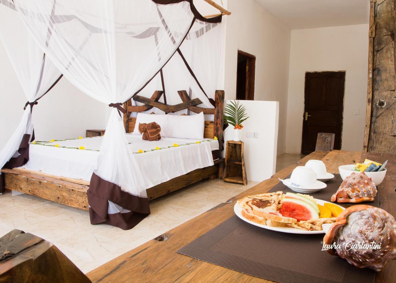 Uroa Zanzibar Vera Beach Hotel By Moonshine Dikoni Exterior foto