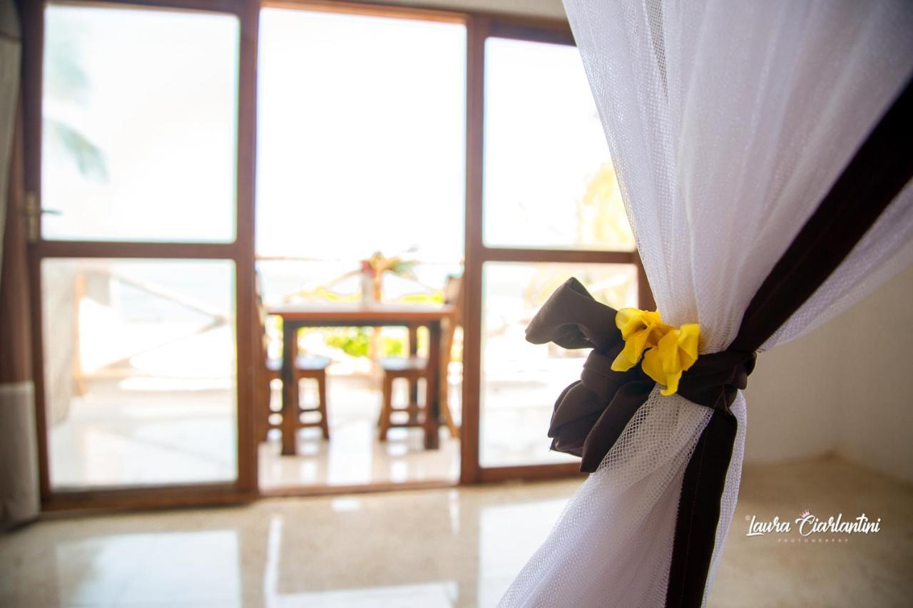 Uroa Zanzibar Vera Beach Hotel By Moonshine Dikoni Exterior foto